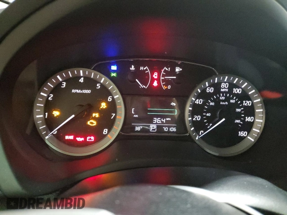 2015 Nissan Sentra SL with VIN 3N1AB7AP0FY272746, listed as a Copart auction lot 45239015 with 70,106 mi miles and Clean Title. Bid and sale history available at DreamBid. Image 9.