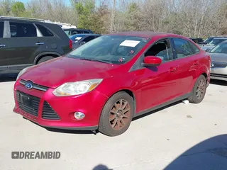 2012 Ford Focus SE с VIN 1FAHP3F22CL449231, выставлен на аукционе IAAI как лот 41856324 с пробегом 1 144 417 миль миль и . История ставок и продаж доступна на DreamBid. Изображение 2.