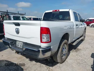 2020 Ram 2500 Tradesman with VIN 3C6UR4CJ8LG203888, listed as a IAAI auction lot 42469825 with 183,327 mi miles and . Bid and sale history available at DreamBid. Image 4.