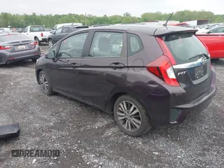 2015 Honda Fit EX-L z VIN 3HGGK5H81FM757562, wystawiony jako IAAI lot #42177050 z przebiegiem 217 618 mil mil oraz . Historia ofert i sprzedaży dostępna na DreamBid. Obrazek 3.