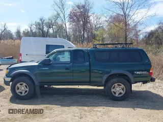 2003 Toyota Tacoma with VIN 5TEWN72N53Z185860, listed as a IAAI auction lot 41929543 with 324,407 mi miles. Bid and sale history available at carsss.com. Image 14.
