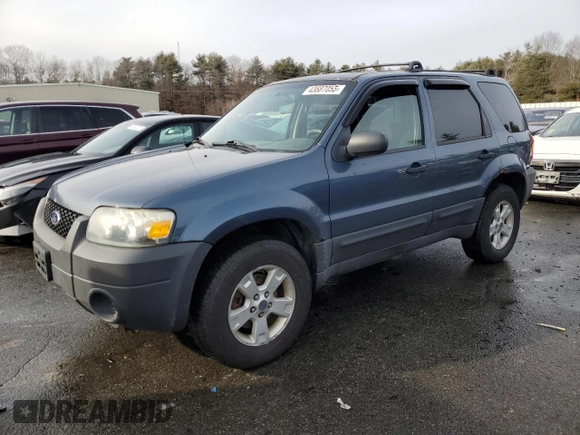 2006 Ford Escape XLT with VIN 1FMYU93166KA28586, listed as a Copart auction lot 43687055 with 185,066 mi miles and Salvage Title. Bid and sale history available at carsss.com. Image 1.