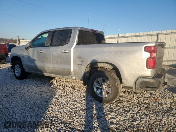 2021 Chevrolet Silverado 1500 LT with VIN 3GCUYDETXMG390420, listed as a Copart auction lot 42578225 with 30,745 mi miles and Non Repairable. Bid and sale history available at carsss.com. Image 2.