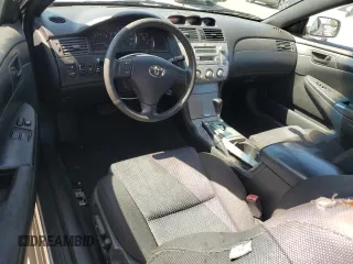 2006 Toyota Solara SE z VIN 4T1FA38P66U095722, wystawiony jako Copart lot #56789975 z przebiegiem 181 612 mil mil oraz Tytuł czysty. Historia ofert i sprzedaży dostępna na DreamBid. Obrazek 8.