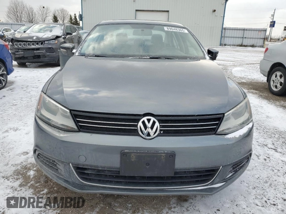 2014 Volkswagen Jetta Sedan SE w/Connectivity with VIN 3VWD07AJ8EM390770, listed as a Copart auction lot 89048365 with 175,637 mi miles and Salvage Title. Bid and sale history available at carsss.com. Image 5.
