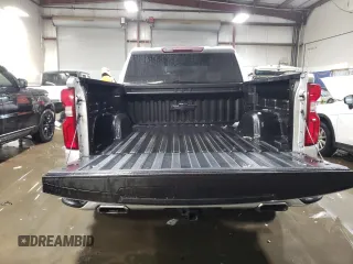 2019 Chevrolet Silverado 1500 RST with VIN 3GCUYEED8KG293051, listed as a Copart auction lot 46168195 with 51,790 mi miles and Salvage Title. Bid and sale history available at DreamBid. Image 6.