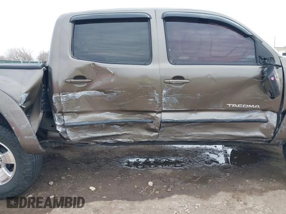 2013 Toyota Tacoma with VIN 3TMLU4EN6DM118537, listed as a IAAI auction lot 41824193 with 158,504 mi miles and . Bid and sale history available at DreamBid. Image 6.