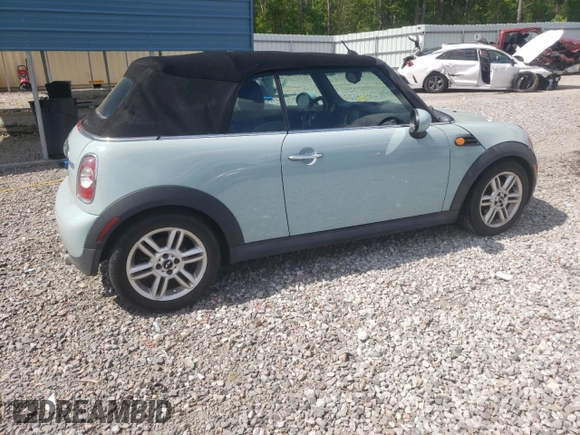 2012 MINI Convertible с VIN WMWZN3C5XCT134595, выставлен на аукционе Copart как лот 52752455 с пробегом 145 915 миль миль и Чистый • Clean title. История ставок и продаж доступна на DreamBid. Изображение 3.