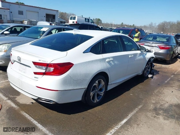 2020 Honda Accord Sedan EX-L with VIN 1HGCV2F59LA028490, listed as a IAAI auction lot 41777121 with 43,629 mi miles. Bid and sale history available at carsss.com. Image 4.