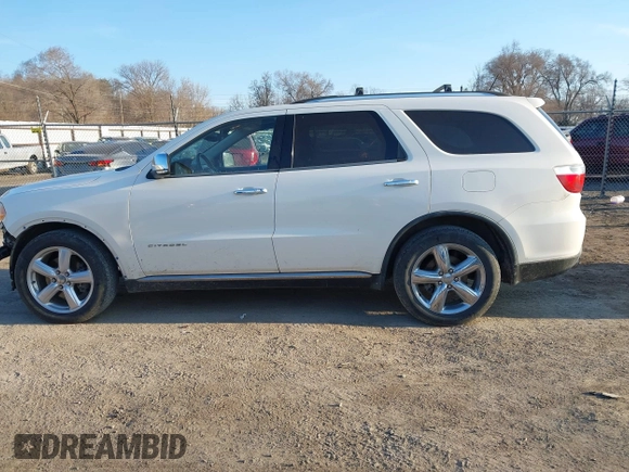 2012 Dodge Durango Citadel with VIN 1C4SDHET3CC121753, listed as a IAAI auction lot 41775187 with 198,041 mi miles and . Bid and sale history available at DreamBid. Image 14.