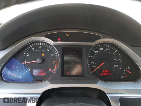 2008 Audi A6 z VIN WAUDH74F88N005024, wystawiony jako Copart lot #51614455 z przebiegiem 238 748 mil mil oraz Czysty tytuł • Clean title. Historia ofert i sprzedaży dostępna na DreamBid. Obrazek 9.