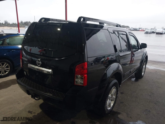2011 Nissan Pathfinder LE with VIN 5N1AR1NB8BC633188, listed as a IAAI auction lot 41608356 with 128,377 mi miles. Bid and sale history available at carsss.com. Image 4.