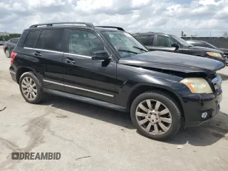 2010 Mercedes-Benz GLK with VIN WDCGG5GB5AF459676, listed as a Copart auction lot 52862775 with 121,032 mi miles and Clean Title. Bid and sale history available at carsss.com. Image 4.