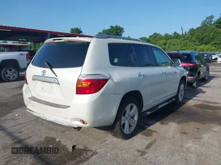 2010 Toyota Highlander Limited with VIN 5TDYK3EH9AS012546, listed as a IAAI auction lot 42555968 with 219,607 mi miles and . Bid and sale history available at DreamBid. Image 4.