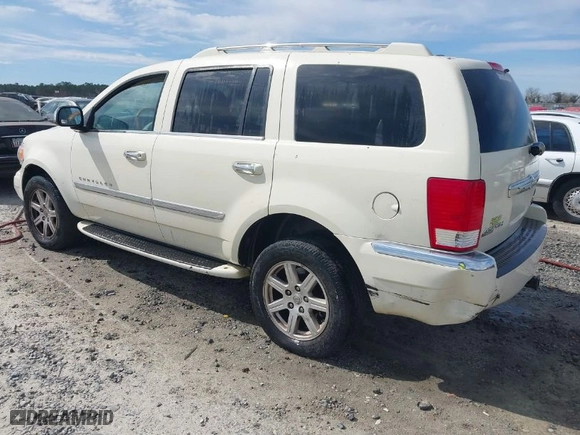 2008 Chrysler Aspen Limited with VIN 1A8HW58288F106119, listed as a IAAI auction lot 41695659 with NaN miles. Bid and sale history available at carsss.com. Image 3.