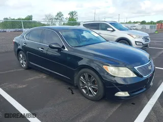2007 Lexus LS 460 with VIN JTHBL46F775045497, listed as a IAAI auction lot 42088657 with 248,208 mi miles. Bid and sale history available at carsss.com. Image 1.