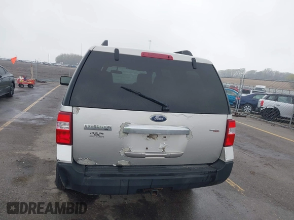 2007 Ford Expedition XLT with VIN 1FMFU16597LA66025, listed as a IAAI auction lot 42074947 with 128,023 mi miles and . Bid and sale history available at DreamBid. Image 6.