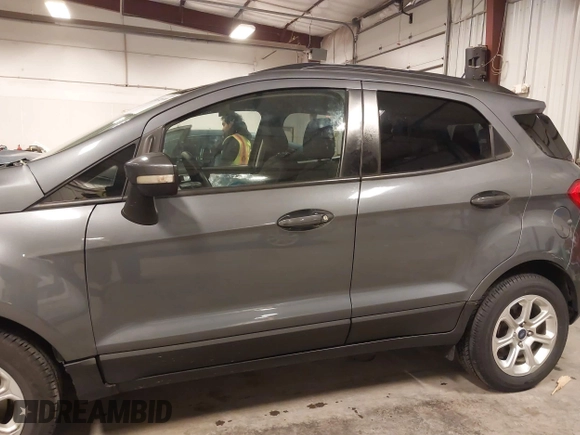 2018 Ford EcoSport SE with VIN MAJ3P1TE4JC178277, listed as a IAAI auction lot 40967439 with 69,089 mi miles. Bid and sale history available at carsss.com. Image 15.