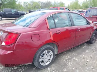 2005 Saturn ION ION 2 z VIN 1G8AJ52F55Z130062, wystawiony jako IAAI lot #42308706 z przebiegiem 90 429 mil mil oraz . Historia ofert i sprzedaży dostępna na DreamBid. Obrazek 6.