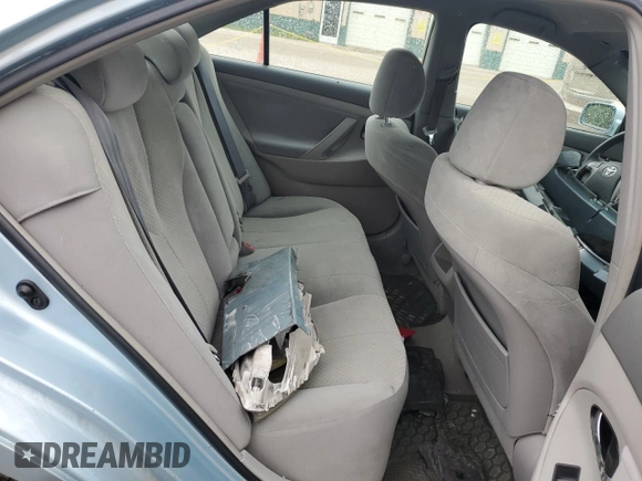 2008 Toyota Camry LE z VIN 4T4BE46KX8R038125, wystawiony jako Copart lot #56580565 z przebiegiem 203 677 mil mil oraz Szkoda całkowita • Salvage title. Historia ofert i sprzedaży dostępna na DreamBid. Obrazek 10.
