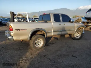 2002 Toyota Tundra SR5 with VIN 5TBBT44132S305155, listed as a Copart auction lot 44272655 with 147,670 mi miles and Non Repairable. Bid and sale history available at carsss.com. Image 3.
