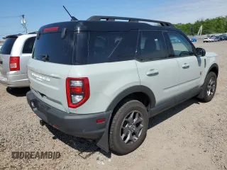 2021 Ford Bronco Sport Badlands z VIN 3FMCR9D96MRA67851, wystawiony jako Copart lot #56252465 z przebiegiem 35 163 mil mil oraz Czysty tytuł • Clean title. Historia ofert i sprzedaży dostępna na DreamBid. Obrazek 3.