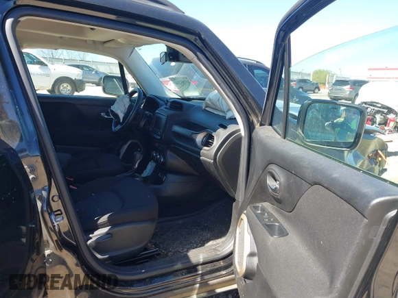 2016 Jeep Renegade Latitude with VIN ZACCJABT1GPD41970, listed as a IAAI auction lot 41795204 with 124,997 mi miles and . Bid and sale history available at carsss.com. Image 5.