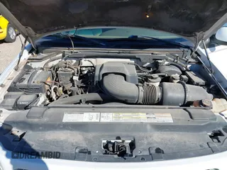1999 Ford Expedition XLT z VIN 1FMPU18L2XLB77547, wystawiony jako IAAI lot #41161721 z przebiegiem 205 649 mil mil oraz . Historia ofert i sprzedaży dostępna na DreamBid. Obrazek 10.