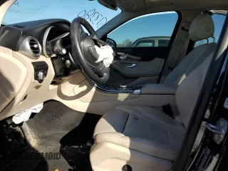 2019 Mercedes-Benz GLC with VIN WDC0G4KB1KV143248, listed as a Copart auction lot 45199195 with 52,639 mi miles and Salvage Title. Bid and sale history available at carsss.com. Image 7.