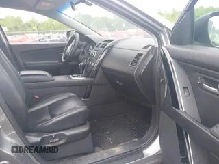 2009 Mazda CX-9 Touring with VIN JM3TB38V890176677, listed as a IAAI auction lot 42277474 with 210,772 mi miles and . Bid and sale history available at DreamBid. Image 5.