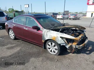 2010 Honda Accord EX-L z VIN 5KBCP3F8XAB017531, wystawiony jako IAAI lot #41898603 z przebiegiem Nie podano mil oraz . Historia ofert i sprzedaży dostępna na DreamBid. Obrazek 1.