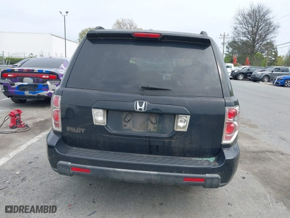 2008 Honda Pilot VP with VIN 5FNYF28218B002162, listed as a IAAI auction lot 39063504 with 252,691 mi miles. Bid and sale history available at carsss.com. Image 16.