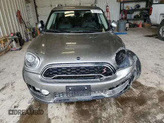 2017 MINI Countryman Cooper S z VIN WMZYT3C32H3D97841, wystawiony jako Copart lot #55177875 z przebiegiem 115 410 mil mil oraz Szkoda całkowita • Salvage title. Historia ofert i sprzedaży dostępna na DreamBid. Obrazek 5.