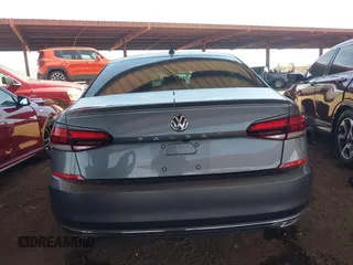 2020 Volkswagen Passat SE with VIN 1VWSA7A30LC022121, listed as a IAAI auction lot 42298013 with 70,186 mi miles and . Bid and sale history available at DreamBid. Image 17.