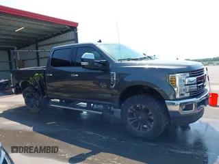 2019 Ford F-250 XL with VIN 1FT7W2BT9KED11352, listed as a IAAI auction lot 42442144 with 123,664 mi miles and . Bid and sale history available at DreamBid. Image 14.