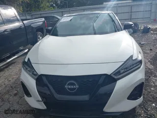2023 Nissan Maxima SR with VIN 1N4AA6EV0PC502854, listed as a IAAI auction lot 40478219 with 1 mi miles. Bid and sale history available at carsss.com. Image 12.