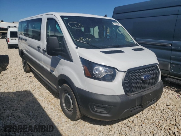 2024 Ford Transit Passenger XL with VIN 1FBAX2Y8XRKB30153, listed as a Copart auction lot 44428625 with 1,382 mi miles and Salvage Title. Bid and sale history available at carsss.com. Image 4.