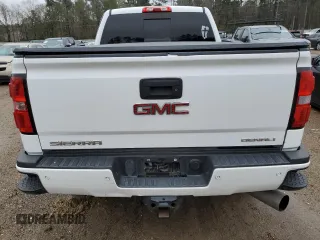 2015 GMC Sierra 2500HD available WiFi Denali with VIN 1GT120E80FF135532, listed as a Copart auction lot 46304005 with 192,795 mi miles and Salvage Title. Bid and sale history available at carsss.com. Image 6.
