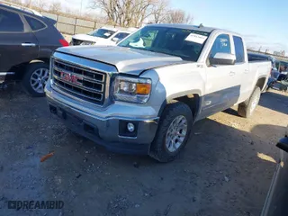 2014 GMC Sierra 1500 SLE with VIN 1GTV2UEH8EZ115048, listed as a IAAI auction lot 41813465 with 75,739 mi miles. Bid and sale history available at carsss.com. Image 2.
