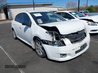 2011 Nissan Sentra SL with VIN 3N1AB6AP0BL690631, listed as a IAAI auction lot 41989925 with 216,300 mi miles and . Bid and sale history available at DreamBid. Image 1.