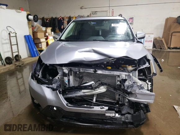 2021 Subaru Crosstrek Premium with VIN JF2GTAEC1M8355833, listed as a Copart auction lot 51270205 with 13,718 mi miles and Salvage title. Bid and sale history available at DreamBid. Image 5.