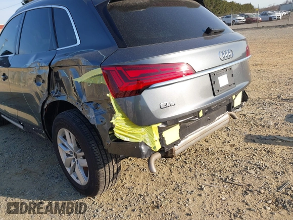 2022 Audi Q5 S line Premium z VIN WA1GAAFY0N2140330, wystawiony jako IAAI lot #41756318 z przebiegiem 39 165 mil mil oraz . Historia ofert i sprzedaży dostępna na DreamBid. Obrazek 6.