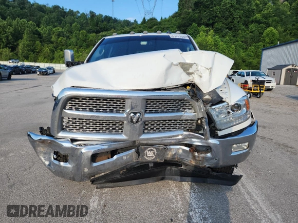 2017 Ram 2500 Laramie with VIN 3C6UR5NJ8HG737905, listed as a Copart auction lot 63763595 with 299,802 mi miles and Salvage title. Bid and sale history available at DreamBid. Image 5.