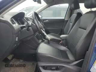 2018 Volkswagen Tiguan SEL z VIN 3VV2B7AX4JM076635, wystawiony jako Copart lot #54713815 z przebiegiem 162 692 mil mil oraz Szkoda całkowita • Salvage title. Historia ofert i sprzedaży dostępna na DreamBid. Obrazek 7.