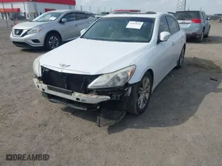 2014 Hyundai Genesis 3.8L with VIN KMHGC4DD4EU265736, listed as a IAAI auction lot 41893568 with 186,905 mi miles. Bid and sale history available at carsss.com. Image 6.