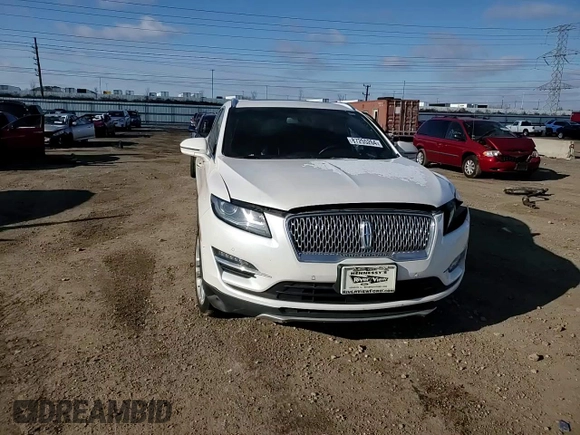 2019 Lincoln MKC Reserve with VIN 5LMTJ3DH7KUL50547, listed as a Copart auction lot 87255264 with Not Provided miles and Salvage Title. Bid and sale history available at DreamBid. Image 11.