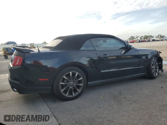 2011 Ford Mustang GT with VIN 1ZVBP8FF9B5114340, listed as a Copart auction lot 63322475 with 112,641 mi miles and Salvage title. Bid and sale history available at DreamBid. Image 3.