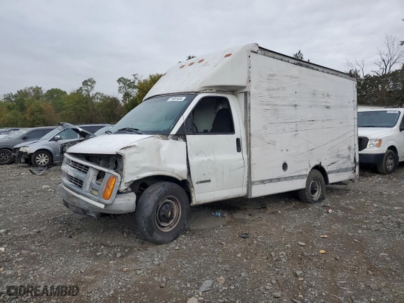 2002 Chevrolet Express Commercial Cutaway E23 with VIN 1GBHG31R021196049, listed as a Copart auction lot 71881934 with NaN miles and Salvage Title. Bid and sale history available at carsss.com. Image 1.