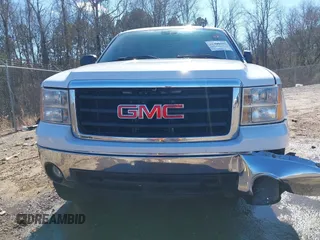 2008 GMC Sierra 1500 SLE1 with VIN 3GTEK13J58G223216, listed as a IAAI auction lot 41390350 with 349,296 mi miles. Bid and sale history available at carsss.com. Image 13.