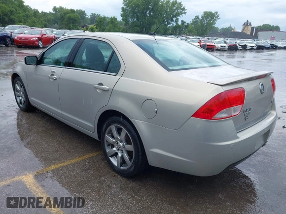 2010 Mercury Milan Premier z VIN 3MEHM0JA9AR628752, wystawiony jako IAAI lot #42403090 z przebiegiem 178 595 mil mil oraz . Historia ofert i sprzedaży dostępna na DreamBid. Obrazek 3.